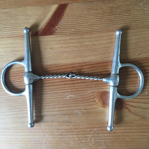 Snaffle - Picture 2 of 2